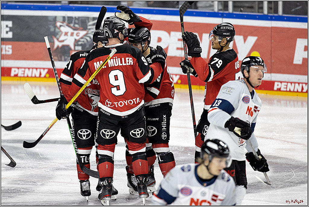 PENNY DEL;  Koelner Haie - Nuernberg Ice Tigers; Koeln, 03.12.2021
